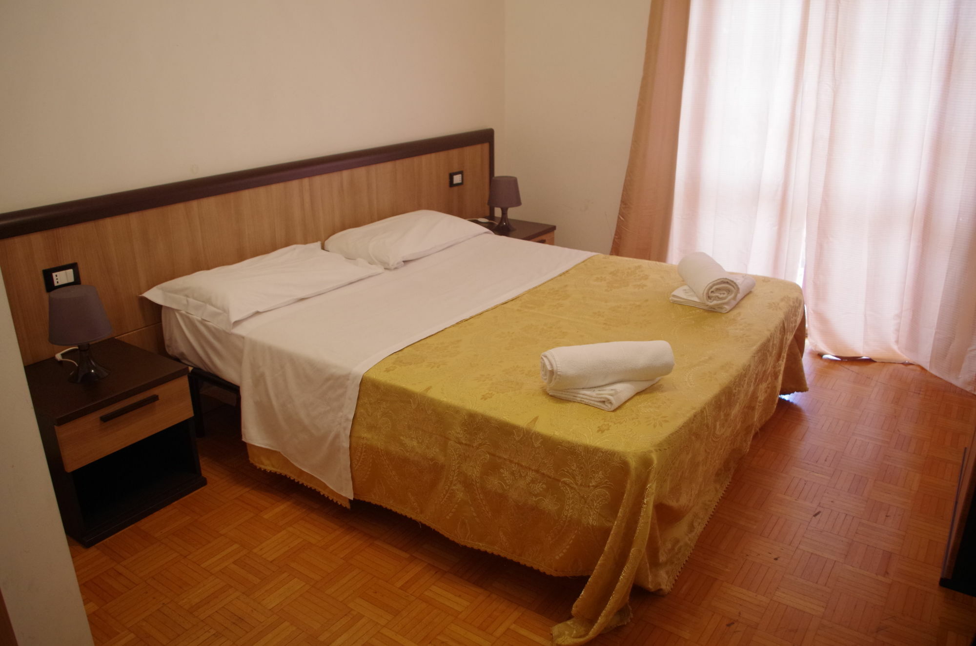 Euro Inn B&B Milan Exterior photo